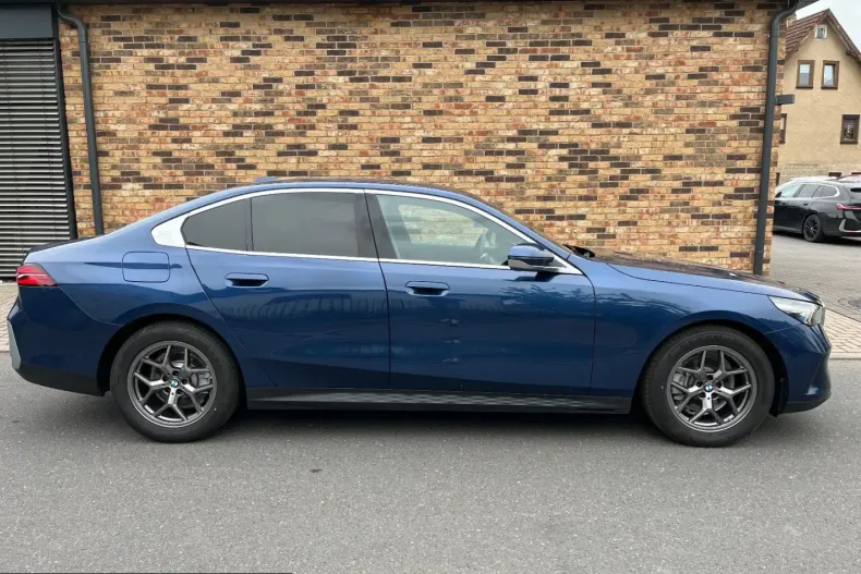 BMW 520 (Seria 5) din 2024 cu 42.800 km - oferta BMW212775 - foto 7
