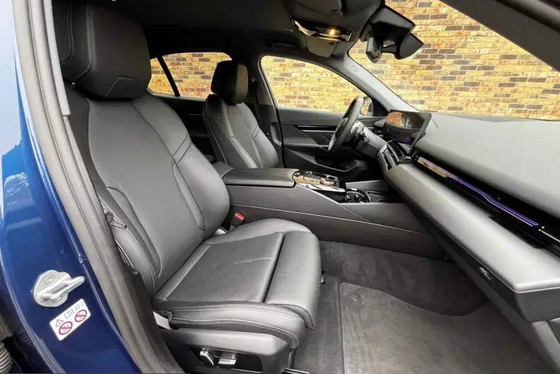 BMW 520 (Seria 5) din 2024 cu 42.800 km - oferta BMW212775 - foto 12