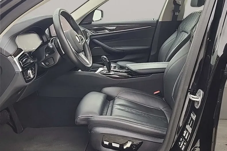 BMW 530 (Seria 5) din 2022 cu 29.852 km - oferta BMW212778 - foto 10