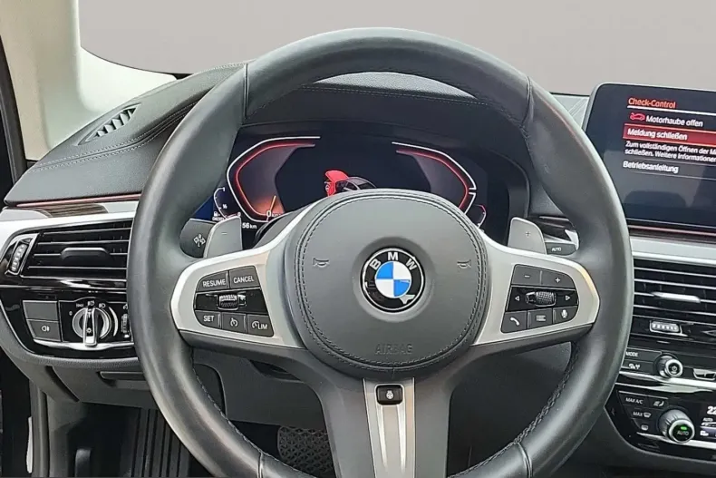 BMW 530 (Seria 5) din 2022 cu 29.852 km - oferta BMW212778 - foto 11