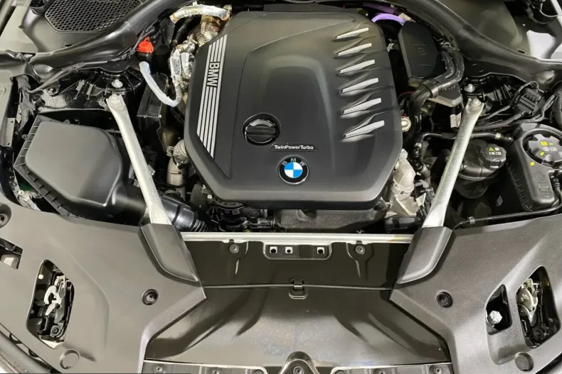 BMW 530 (Seria 5) din 2023 cu 44.171 km - oferta BMW212779 - foto 16