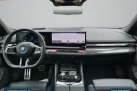 BMW 550 (Seria 5) din 2024 cu 44.101 km - oferta BMW212782 - foto 14
