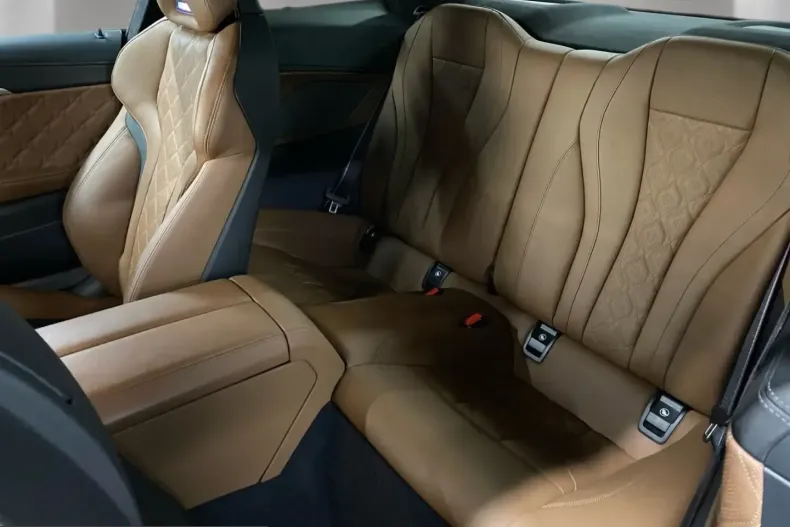 BMW M8 (Seria 8) din 2023 cu 70.758 km - oferta BMW212788 - foto 6