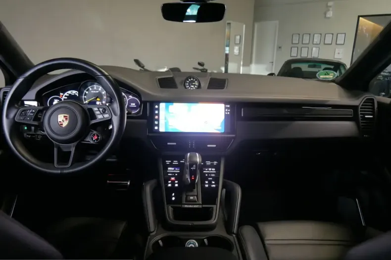 Porsche Cayenne din 2022 cu 48.409 km - oferta POR212790 - foto 14