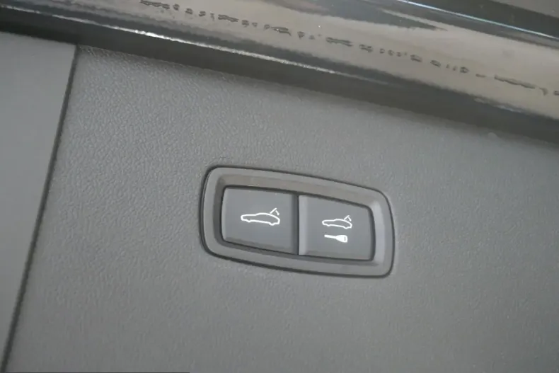 Porsche Cayenne din 2022 cu 48.409 km - oferta POR212790 - foto 19