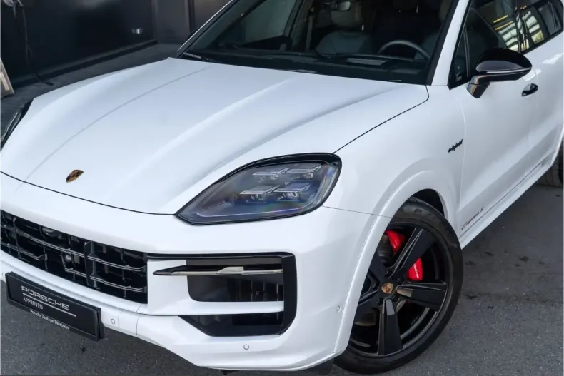 Porsche Cayenne din 2024 cu 16.950 km - oferta POR212791 - foto 13