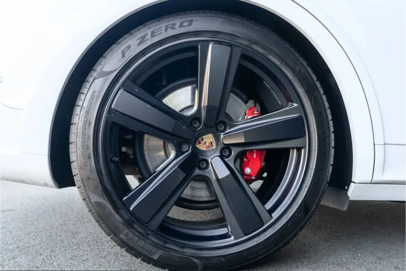 Porsche Cayenne din 2024 cu 16.950 km - oferta POR212791 - foto 21