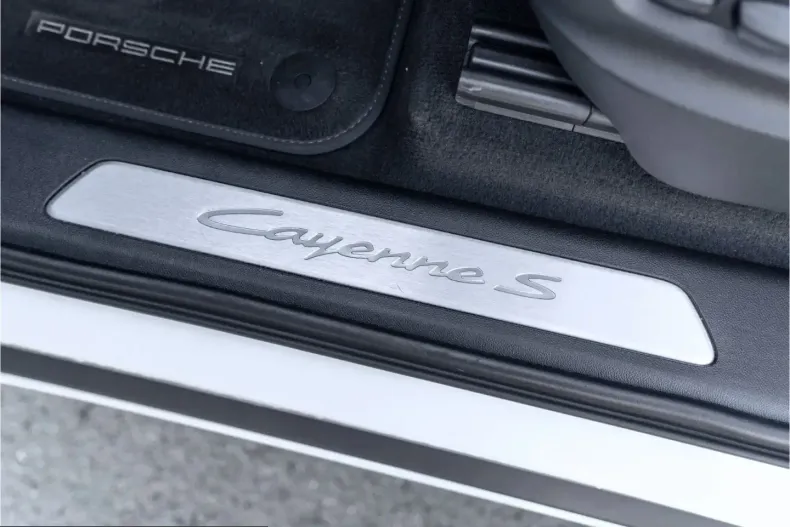 Porsche Cayenne din 2024 cu 16.950 km - oferta POR212791 - foto 43