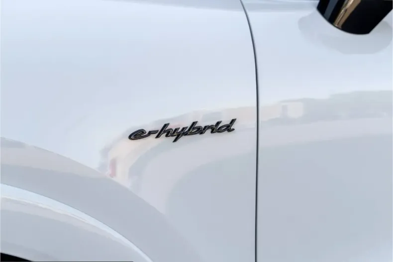 Porsche Cayenne din 2024 cu 16.950 km - oferta POR212791 - foto 44
