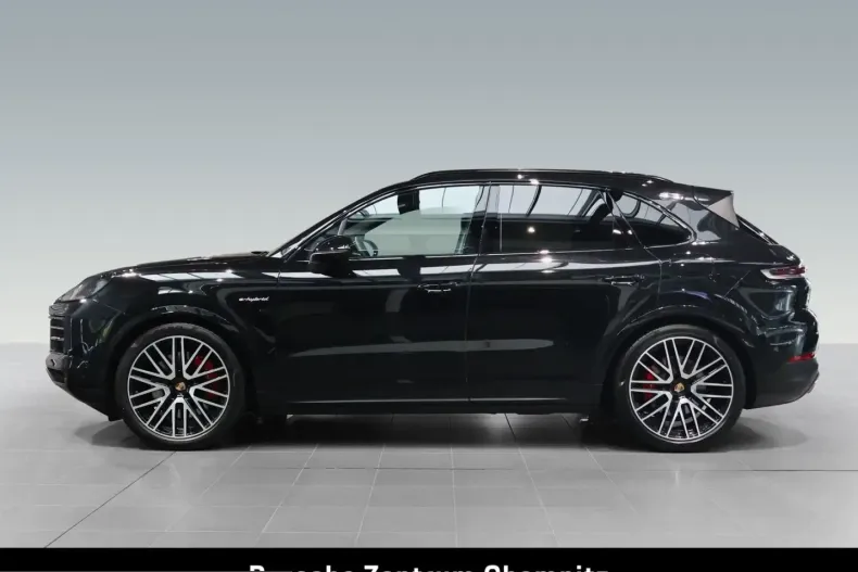 Porsche Cayenne din 2024 cu 17.790 km - oferta POR212793 - foto 2