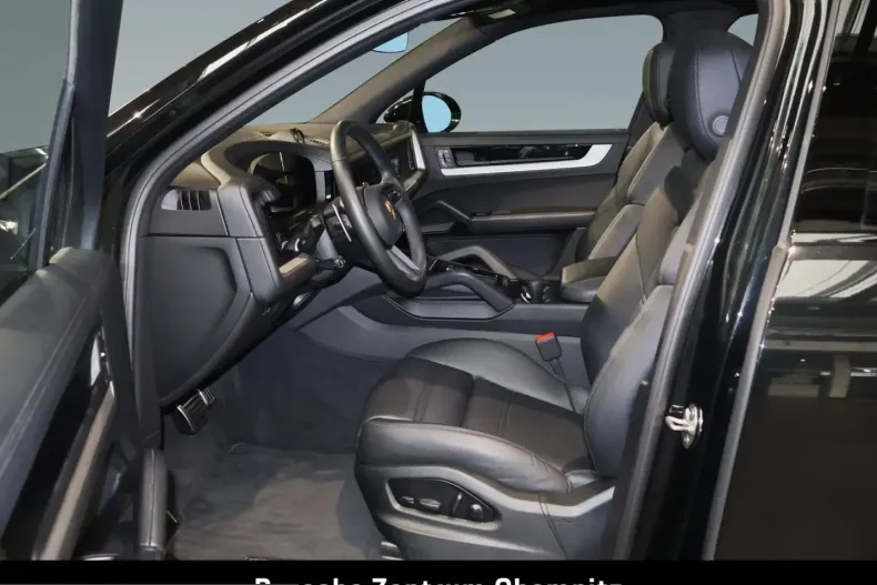 Porsche Cayenne din 2024 cu 17.790 km - oferta POR212793 - foto 12