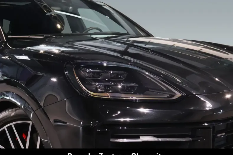 Porsche Cayenne din 2024 cu 17.790 km - oferta POR212793 - foto 31