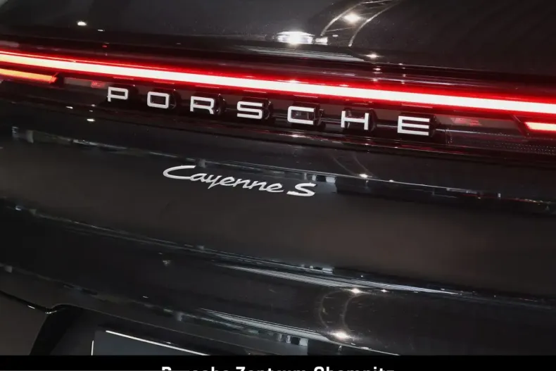 Porsche Cayenne din 2024 cu 17.790 km - oferta POR212793 - foto 35