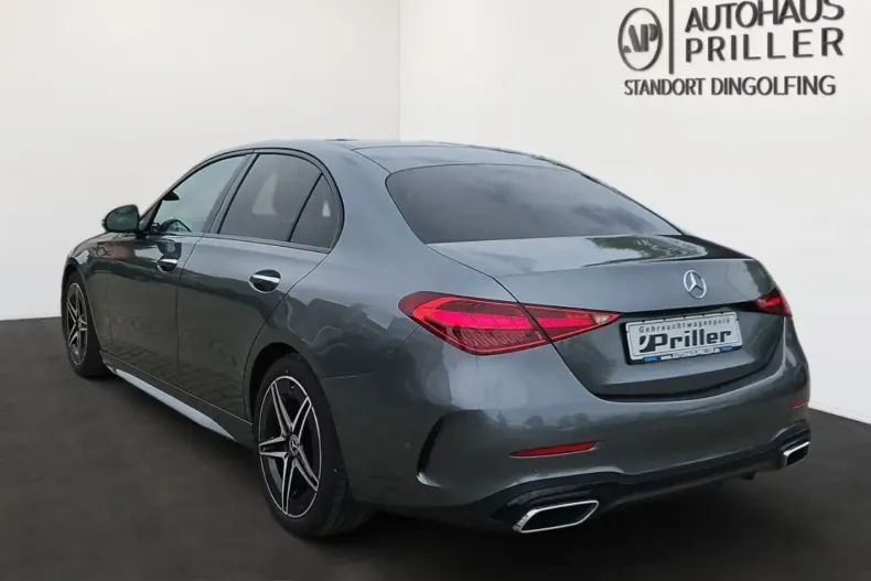 Mercedes-Benz C 300 (Clasa C) din 2023 cu 65.975 km - oferta MER212798 - foto 3