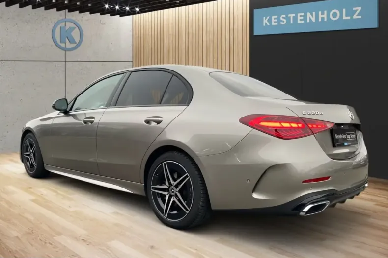 Mercedes-Benz C 220 (Clasa C) din 2024 cu 12.426 km - oferta MER212799 - foto 2