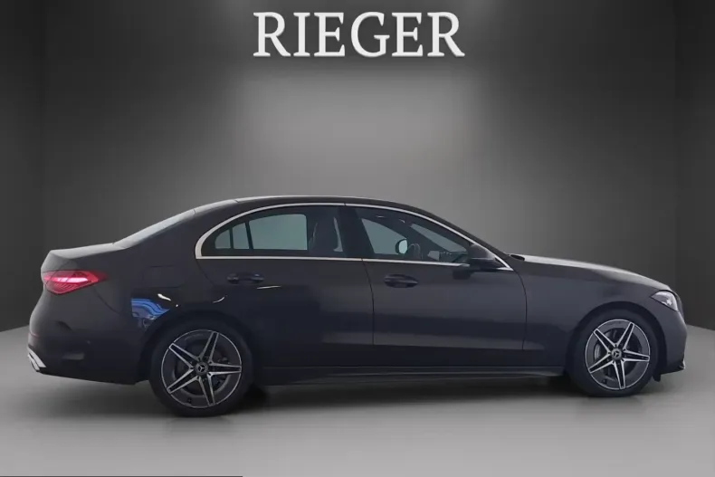 Mercedes-Benz C 220 (Clasa C) din 2024 cu 13.405 km - oferta MER212801 - foto 6