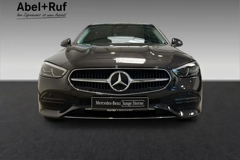 Mercedes-Benz C 200 (Clasa C) din 2025 cu 14.434 km - oferta MER212803 - foto 2