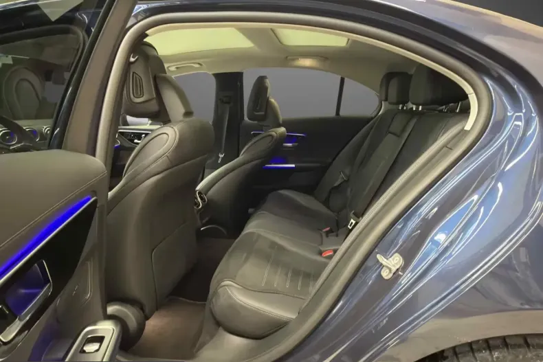Mercedes-Benz C 220 (Clasa C) din 2025 cu 17.378 km - oferta MER212804 - foto 13