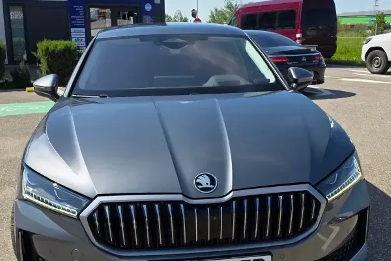 Skoda Superb din 2024 cu 62.000 km - oferta SKO212805 - foto 5