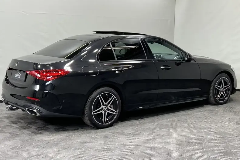 Mercedes-Benz C 300 (Clasa C) din 2024 cu 19.574 km - oferta MER212806 - foto 5