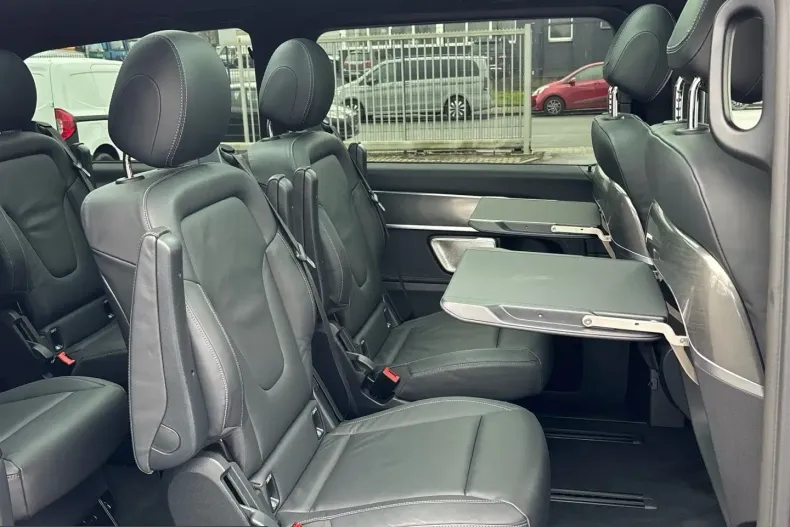 Mercedes-Benz V 300 (Clasa V) din 2025 cu 9.050 km - oferta MER212807 - foto 15