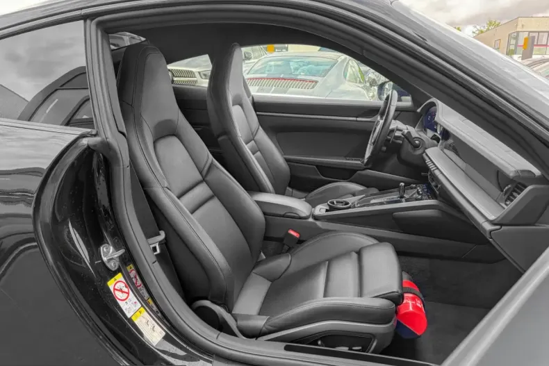 Porsche 911 din 2024 cu 42.500 km - oferta POR212809 - foto 8