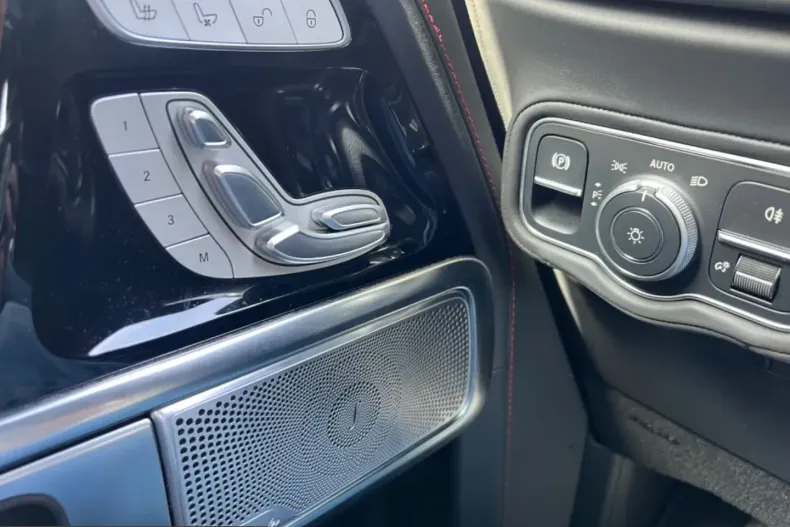 Mercedes-Benz G 450 (Clasa G) din 2025 cu 59.500 km - oferta MER212810 - foto 19