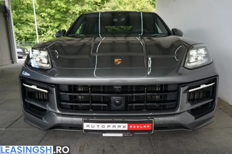 Porsche Cayenne din 2023 cu 37.950 km - oferta POR212811 - foto 3