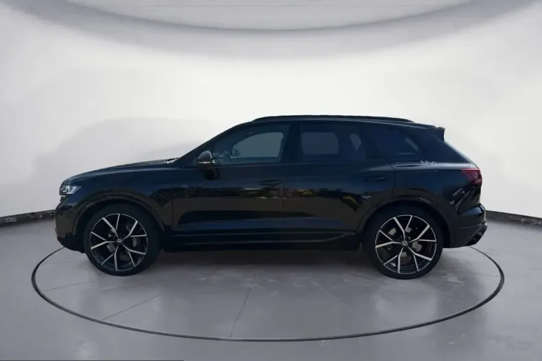 Volkswagen Touareg din 2025 cu 29.490 km - oferta VOL212812 - foto 2