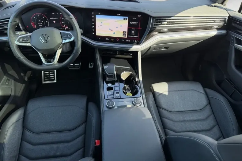 Volkswagen Touareg din 2025 cu 29.490 km - oferta VOL212812 - foto 10