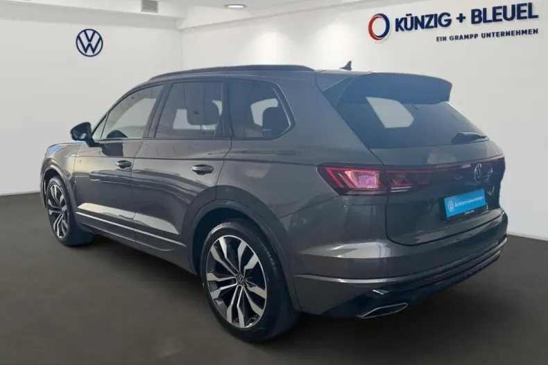 Volkswagen Touareg din 2025 cu 25.593 km - oferta VOL212813 - foto 4