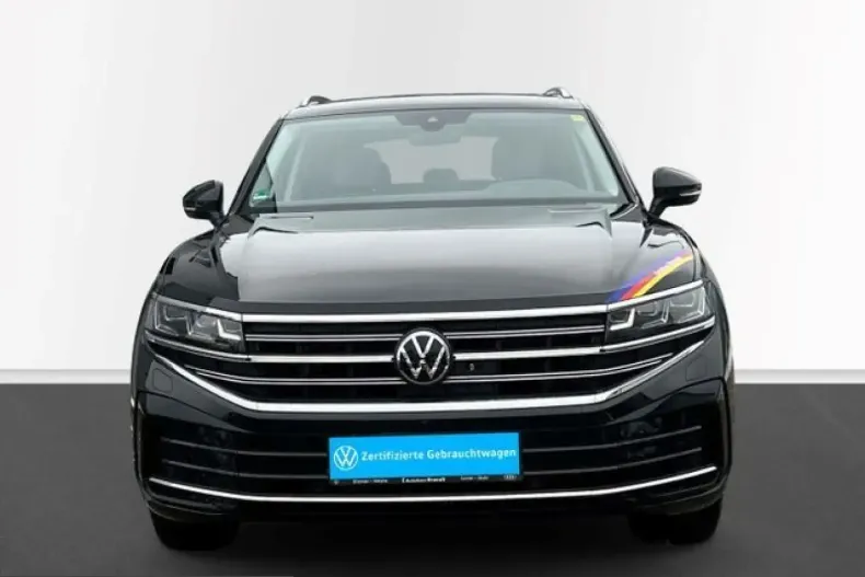 Volkswagen Touareg din 2025 cu 25.000 km - oferta VOL212815 - foto 1