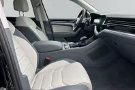Volkswagen Touareg din 2025 cu 25.000 km - oferta VOL212815 - foto 9