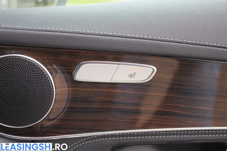 Mercedes-Benz GLC 300 (Clasa GLC) din 2022 cu 40.000 km - oferta MER212819 - foto 20