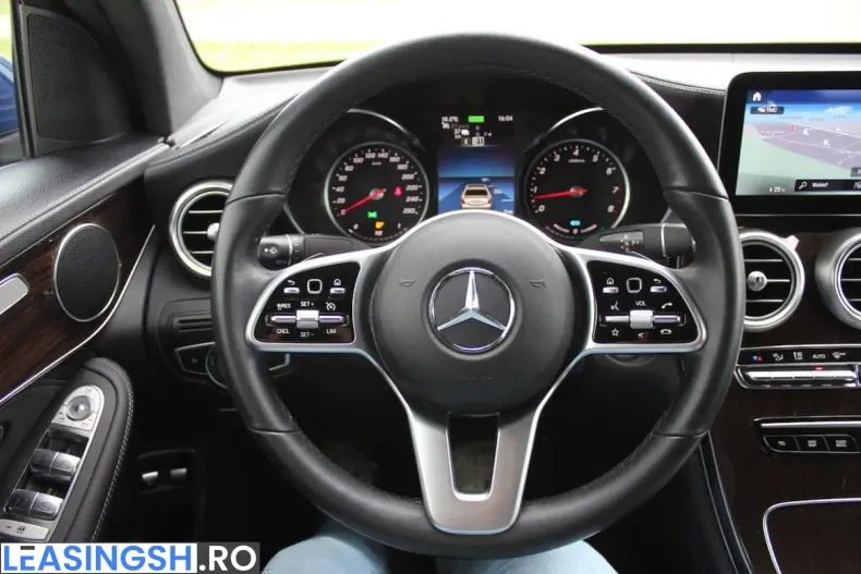 Mercedes-Benz GLC 300 (Clasa GLC) din 2022 cu 40.000 km - oferta MER212819 - foto 26