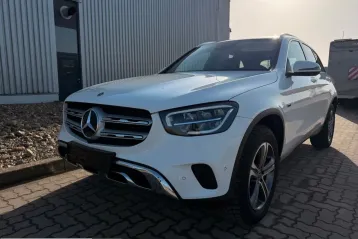 Mercedes-Benz GLC 300 din 2021 - oferta MER212821