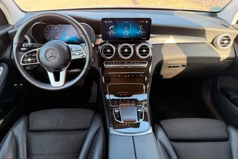 Mercedes-Benz GLC 300 (Clasa GLC) din 2021 cu 96.202 km - oferta MER212821 - foto 16