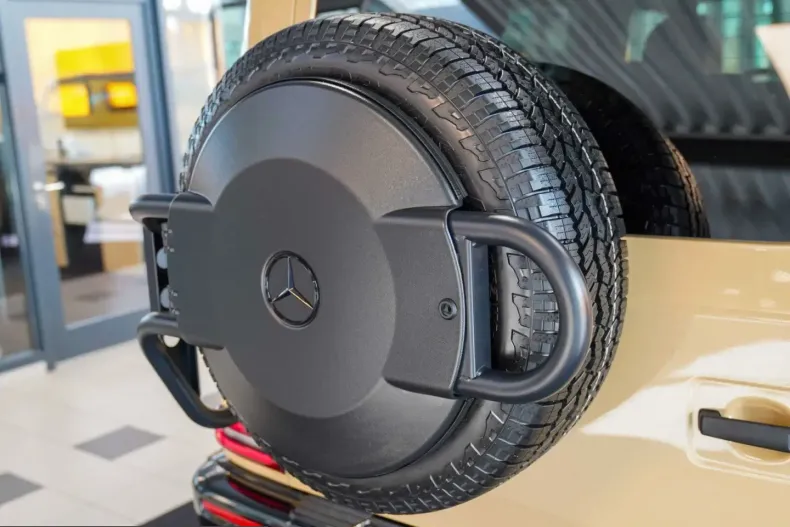 Mercedes-Benz G 500 (Clasa G) din 2024 cu 4.323 km - oferta MER212825 - foto 4