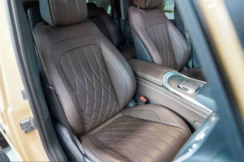 Mercedes-Benz G 500 (Clasa G) din 2024 cu 4.323 km - oferta MER212825 - foto 10