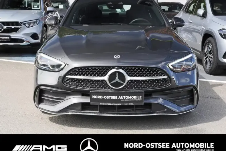 Mercedes-Benz C 300 (Clasa C) din 2025 cu 22.822 km - oferta MER212826 - foto 2