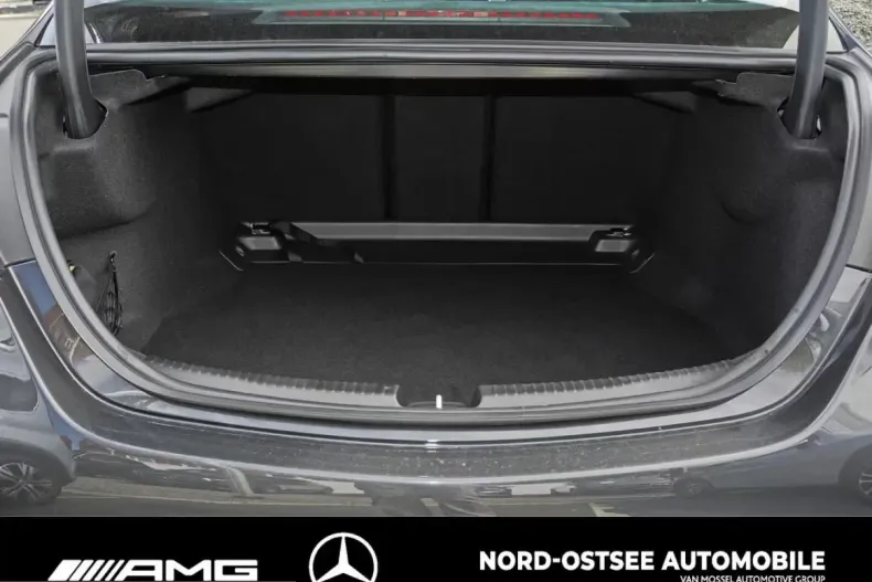 Mercedes-Benz C 300 (Clasa C) din 2025 cu 22.822 km - oferta MER212826 - foto 11