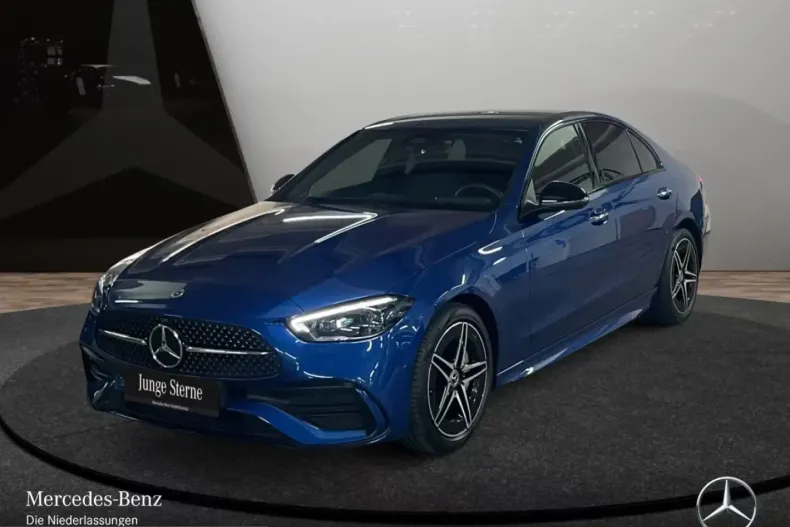 Mercedes-Benz C 300 (Clasa C) din 2025 cu 18.934 km - oferta MER212827 - foto 1