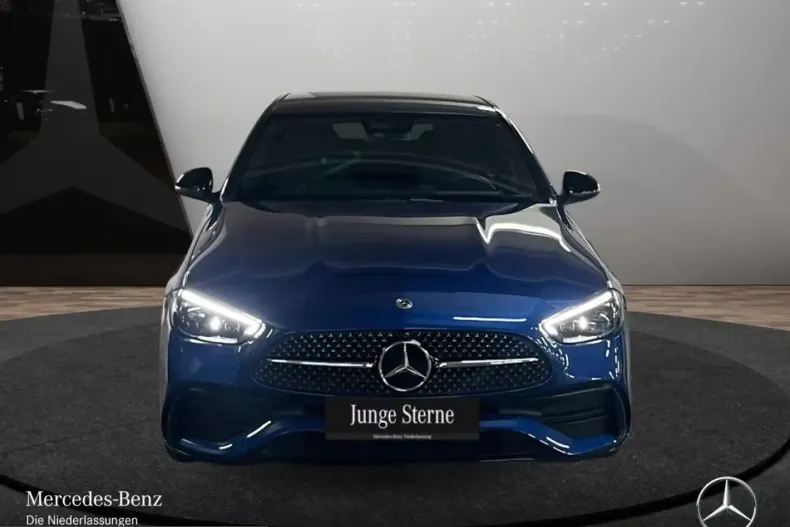 Mercedes-Benz C 300 (Clasa C) din 2025 cu 18.934 km - oferta MER212827 - foto 2