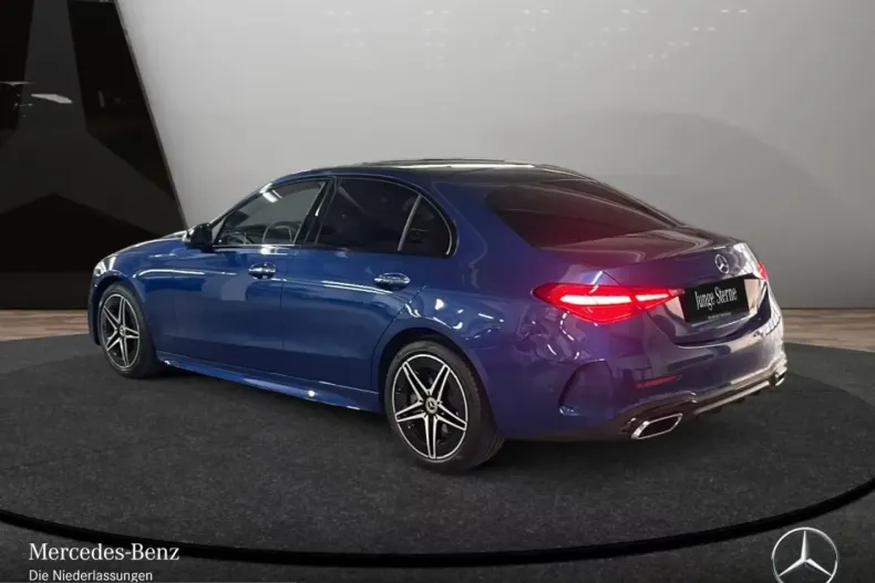 Mercedes-Benz C 300 (Clasa C) din 2025 cu 18.934 km - oferta MER212827 - foto 4
