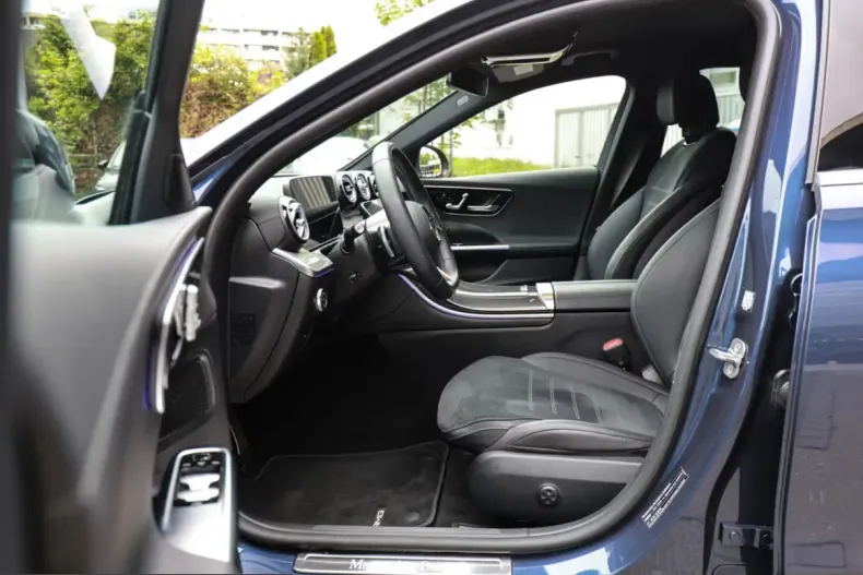 Mercedes-Benz C 220 (Clasa C) din 2024 cu 24.986 km - oferta MER212828 - foto 6