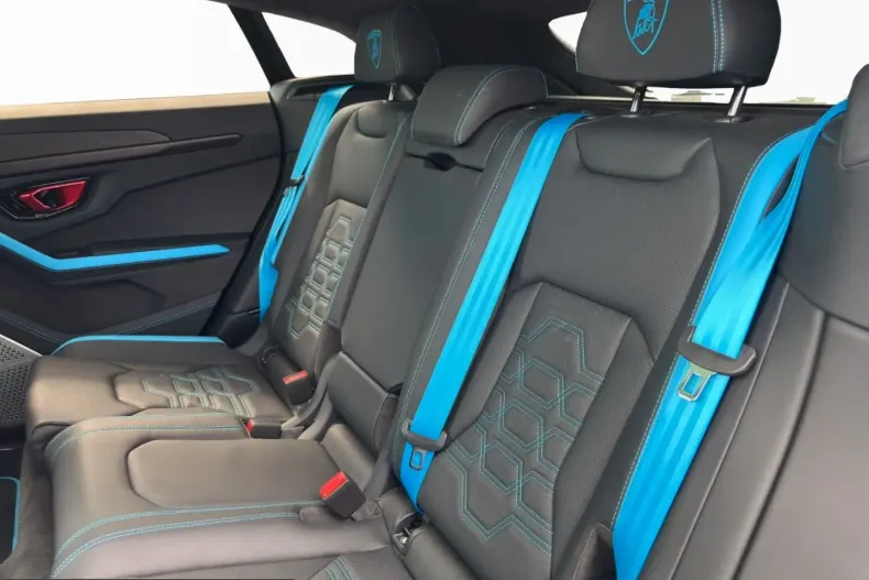 Lamborghini Urus din 2025 cu 11.800 km - oferta LAM212836 - foto 8