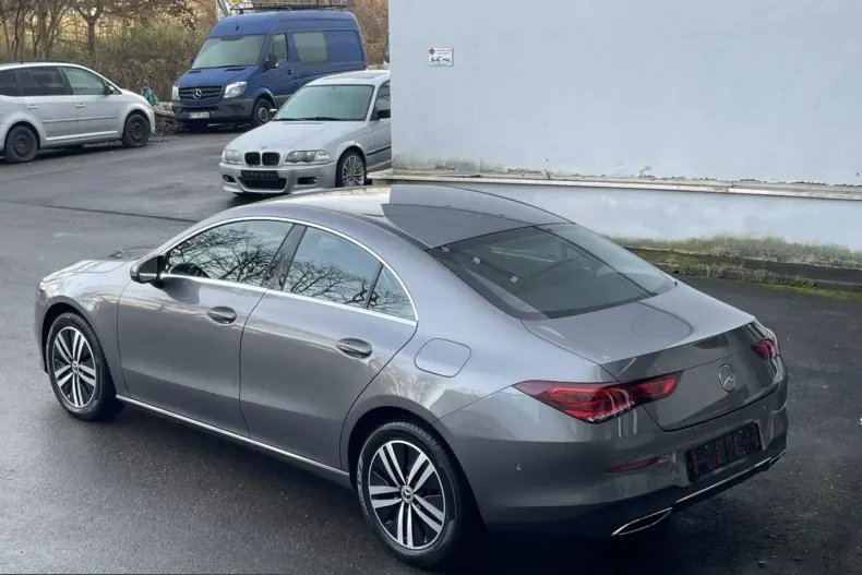 Mercedes-Benz CLA 220 (Clasa CLA) din 2022 cu 89.250 km - oferta MER212837 - foto 5