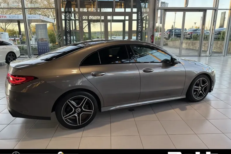 Mercedes-Benz CLA 220 (Clasa CLA) din 2023 cu 72.700 km - oferta MER212843 - foto 4