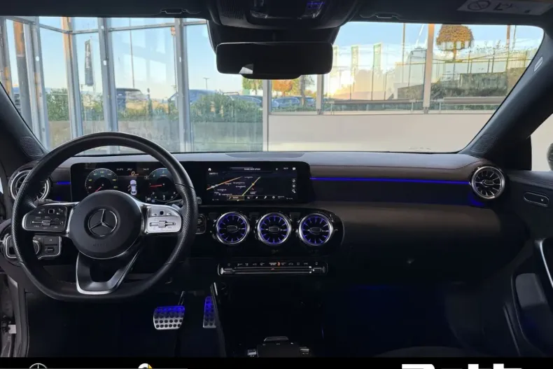 Mercedes-Benz CLA 220 (Clasa CLA) din 2023 cu 72.700 km - oferta MER212843 - foto 12