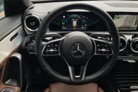 Mercedes-Benz CLA 250 (Clasa CLA) din 2022 cu 26.650 km - oferta MER212847 - foto 11
